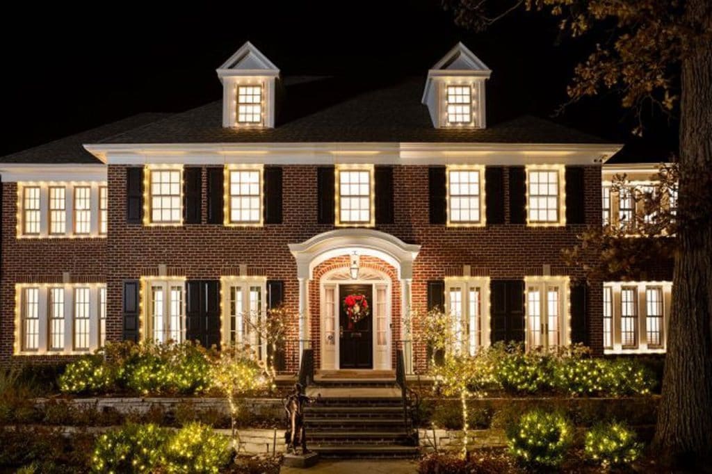 For $25 USD, you can now book a one-night stay at the "Home Alone" house